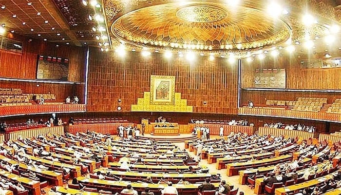 قومی اسمبلی اجلاس؛ جنوبی وزیرستان آپریشن کے شہدا کیلئے فاتحہ خوانی