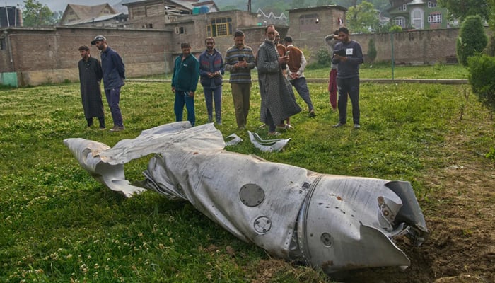 انڈین ڈیفنس اتاشی نے بھی طیارے گرنے کا اعتراف کرلیا