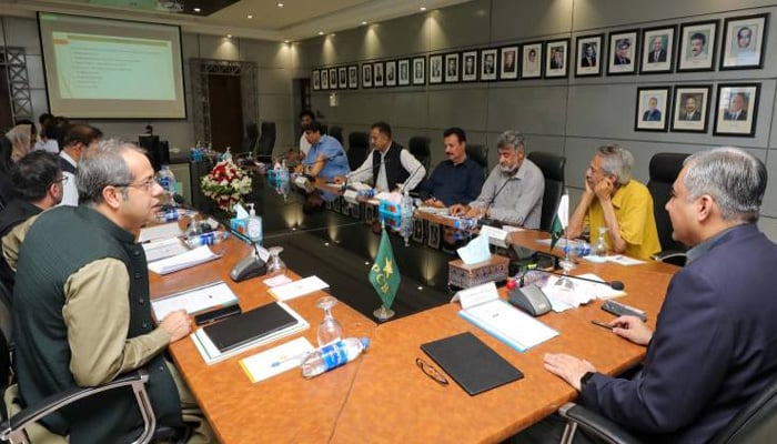 کرکٹ بورڈ کا 18 ارب 30 کروڑ روپے کا بجٹ متفقہ طور پر منظور