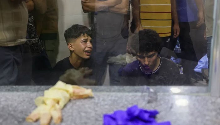 غزہ، اسکول اور خیموں پر اسرائیلی بمباری، امدادی مراکز پر حملے، 114 فلسطینی شہید