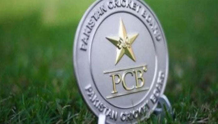 ڈومیسٹک کرکٹ ڈھانچہ تبدیل، قائداعظم ٹرافی 8 ٹیموں تک محدود، کراچی کو ڈائریکٹ انٹری نہ ملی