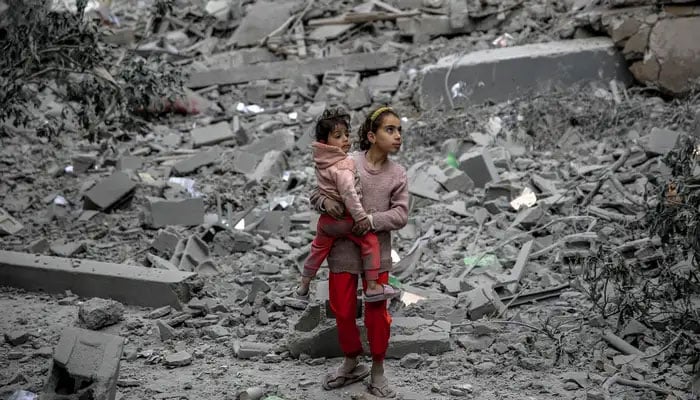غزہ پر اسرائیلی بمباری کی نئی لہر بڑی تعداد میں بچوں کی شہادتیں