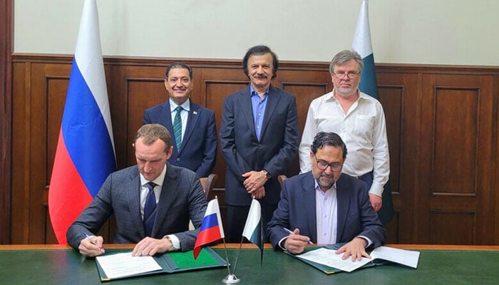 پاکستان اور روس کے درمیان پاکستان اسٹیل ملز کی بحالی کیلئے تاریخی معاہدہ