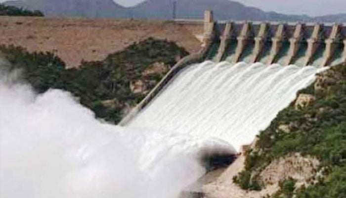 تربیلا ڈیم کے اسپل ویز کھول دئیے گئے، دریائے سندھ میں طغیانی کا خطرہ