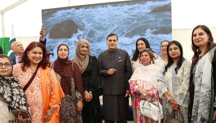 پاکستان ہائی کمیشن لندن میں پاکستان نژاد برطانوی میئرز، ڈپٹی میئرز، کونسلرز کا تاریخی اجتماع