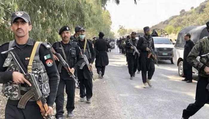 کوہاٹ میں دہشتگردوں کیخلاف آپریشن، عارضی کمین گاہیں تباہ