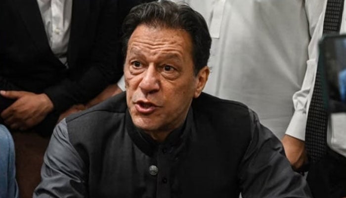 ججز تبادلے، عمران نے سپریم کورٹ کے حالیہ فیصلے کیخلاف انٹرا کورٹ اپیل دائر کردی