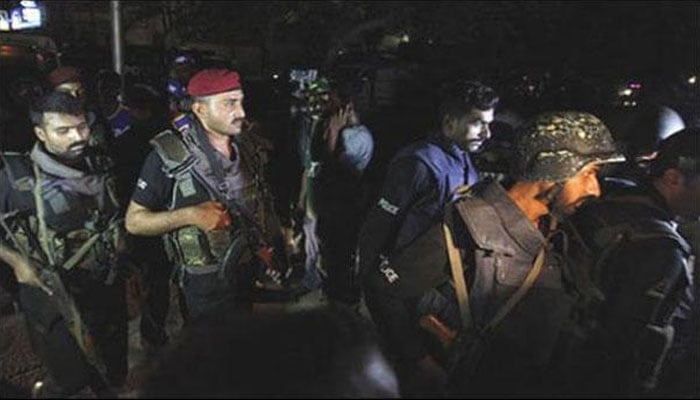 قائد آباد، ٹارگٹڈ کومبنگ و سرچ آپریشن کے دوران 7 ملزمان گرفتار