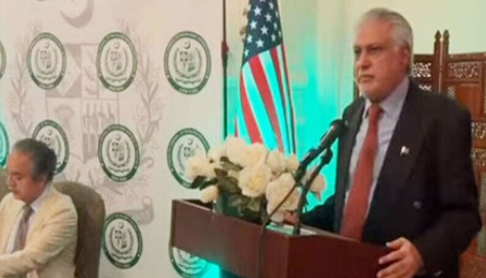 ڈار کا خطاب، پاکستانی کمیونٹی نے بڑے تعمیری سوالات اٹھائے