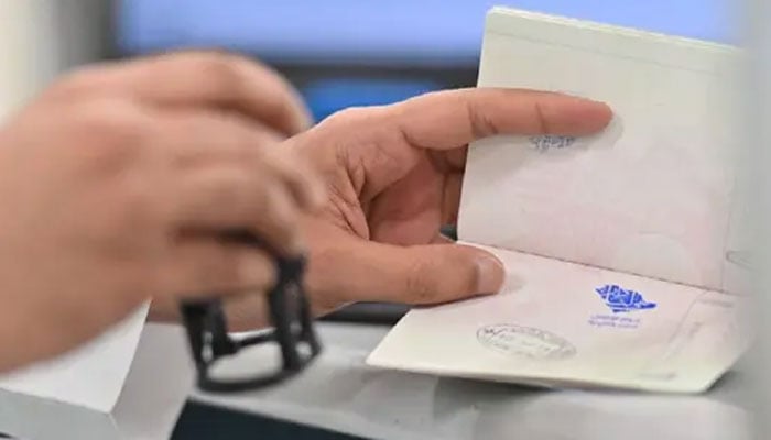 سعودی حکومت نے ایکسپائرڈ وزٹ ویزوں میں توسیع کی رعایتی مدت 30 دن بڑھا دی