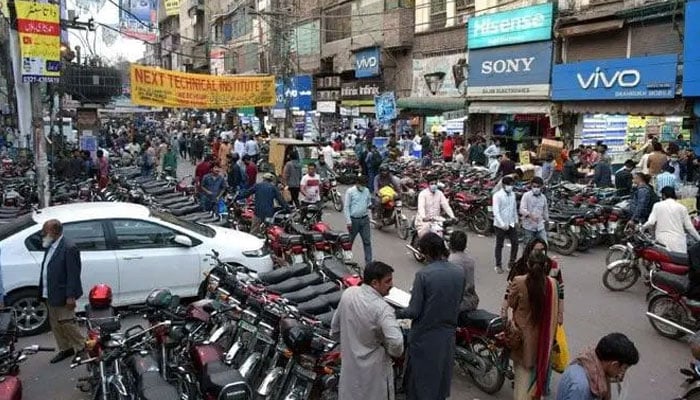 غیر قانونی پارکنگ فیس وصولی کے خلاف بڑے کریک ڈاؤن کا آغاز