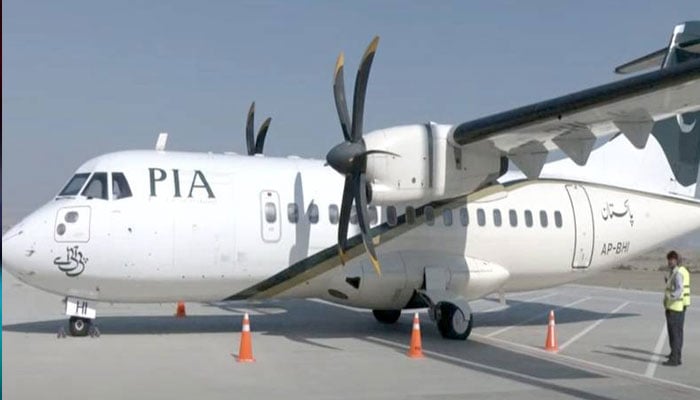 حکومت کا کراچی سے گوادر کیلئے پروازوں میں اضافے کا اعلان