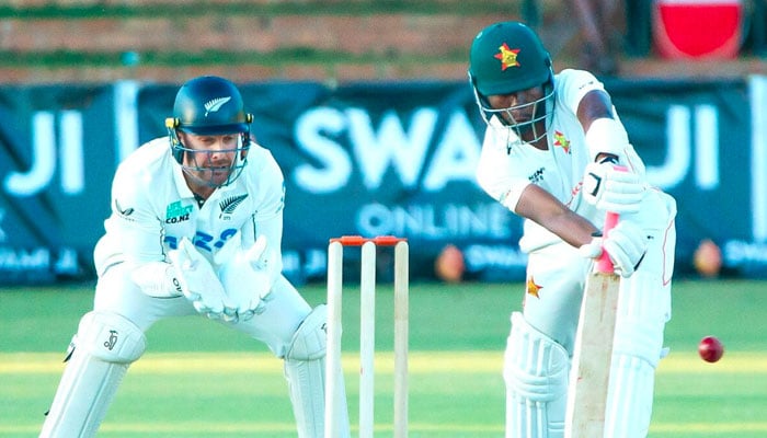 پہلا ٹیسٹ نیوزی لینڈ نے زمبابوے کو نو وکٹ سے زیر کرلیا