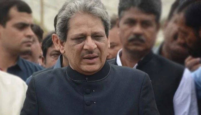 پاک فوج نے بھارت کو حالیہ جنگ میں تاریخی شکست دی، عشرت العباد