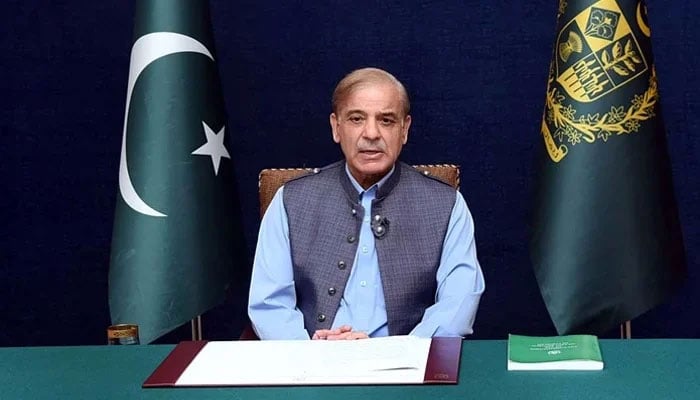 دہشتگردی کے خلاف جنگ، 8 ہزار سے زائد پولیس افسران و جوانوں نے لہو کا نذرانہ دیا، شہدا؍ کے عظیم اہل خانہ کو بھی سلام ، وزیراعظم