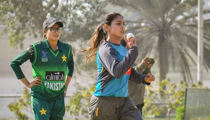 خواتین کرکٹرز کے معاوضوں میں 50 فیصد اضافہ، سینٹرل کنٹریکٹ کا اعلان