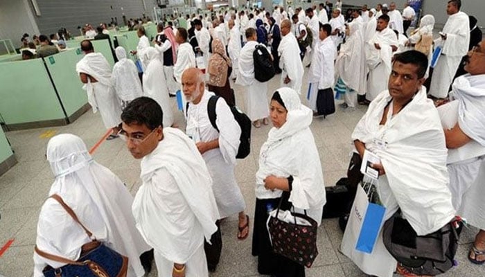 حج 2026 ،سرکاری اسکیم کے تحت 98962 عازمین کی درخواستیں موصول