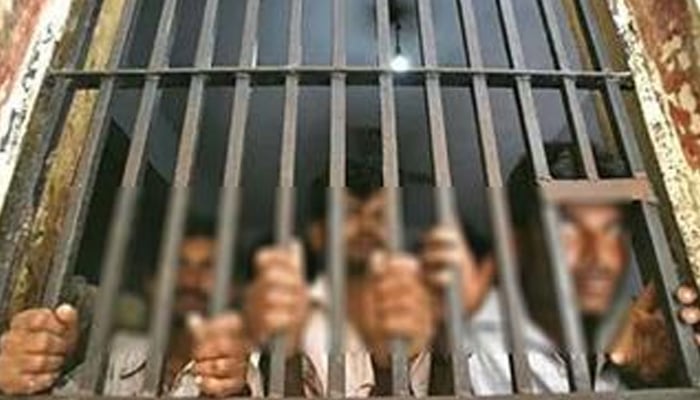 گاڑیوں کی چوری میں ملوث 3 ملزمان گرفتار، مسروقہ کار برآمد