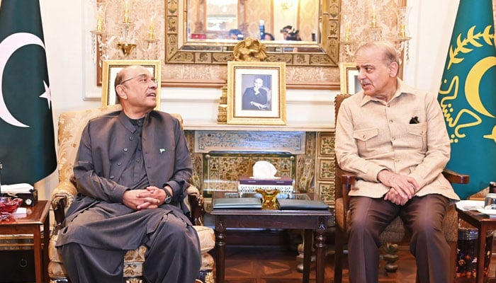 شجر کاری مہم میں 41 ملین نئے پودے لگائے جائینگے، صدر / وزیراعظم