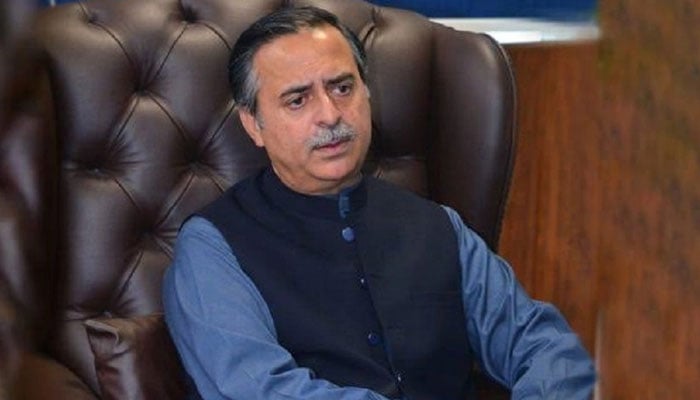 شدید بارشوں سے کراچی اور بن قاسم بندرگاہیں آلودگی سے زیادہ متاثر ہوتی ہیں، جنید انوار