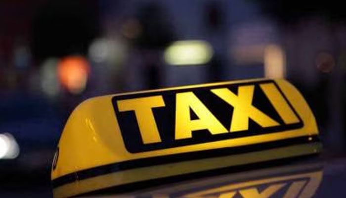 برطانیہ، دو سکھ ٹیکسی ڈرائیورز پر جان لیوا حملہ