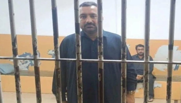 سرکاری ملازمین پر تشدد اور جان سے مارنے کی دھمکیاں، فرحان غنی سمیت دیگر ملزمان کے جسمانی ریمانڈ میں توسیع