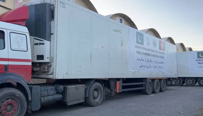 پاکستان نے افغانستان میں زلزلہ متاثرین کیلئے 105 ٹن امدادی سامان روانہ کردیا