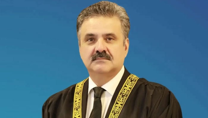 4 ججز کا چیف جسٹس کو خط، فل کورٹ اجلاس میں شرکت سے انکار