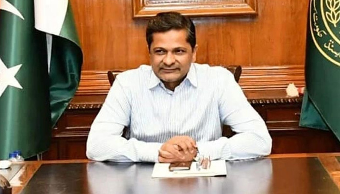 کمشنر کراچی چھٹی پر بیرون ملک روانہ
