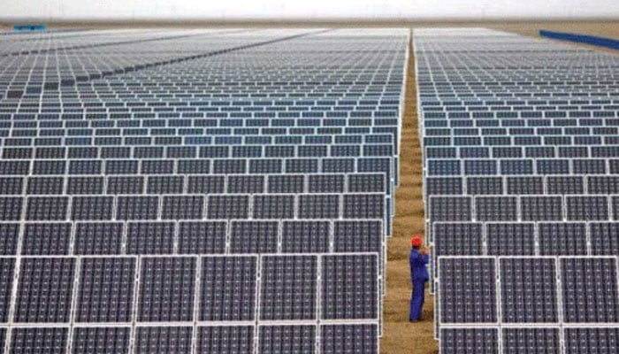 سعودی عرب کا شمسی توانائی کی طرف بڑا قدم، 2030 تک 130 گیگا واٹ ہدف مقرر