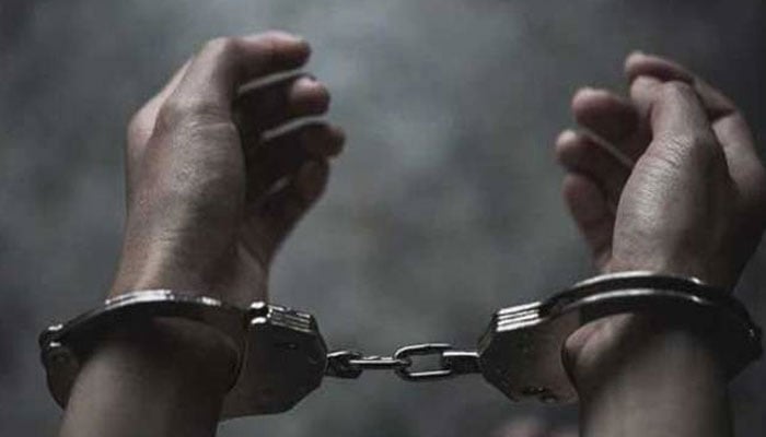 قیوم آباد، بچیوں کو جنسی درندگی کا نشانہ بنانے کا بڑا اسکینڈل سامنے آگیا