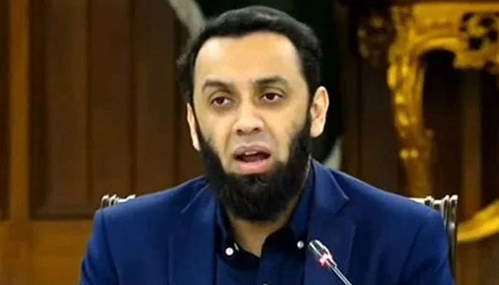 محض سوال پوچھنے پر صحافی کو ایک ارب کا نوٹس آزادی صحافت پر حملہ، وزیر اطلاعات