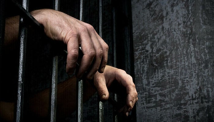 این سی سی آئی اے حیدرآباد نے بلیک میل کرنے والے ملزم کو گرفتار کر لیا