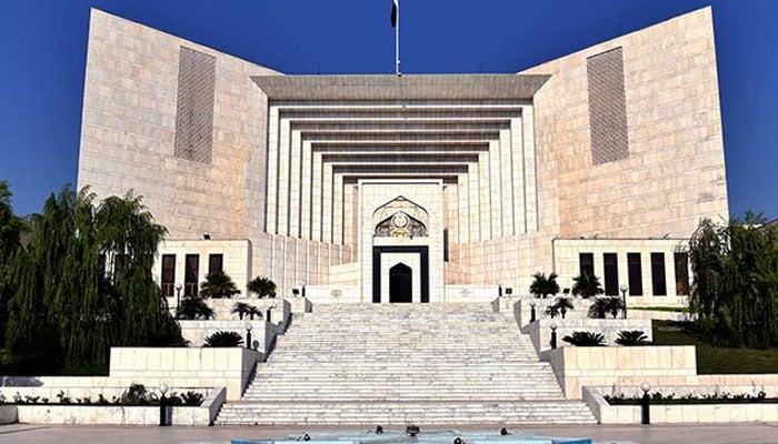 ججز ایک دوسرے کے خلاف توہین عدالت کی کارروائی نہیں کرسکتے، سپریم کورٹ
