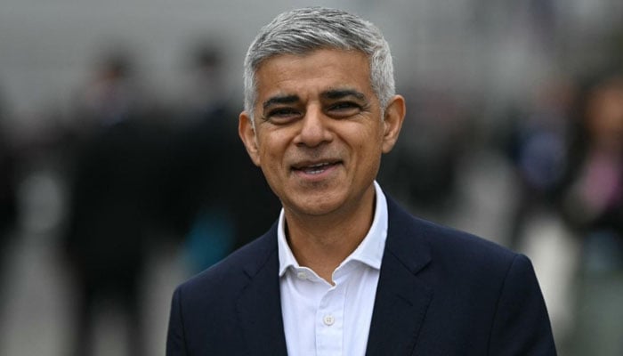 ٹرمپ نسل و جنس پرست، خواتین اور مسلمان مخالف ہیں، صادق خان