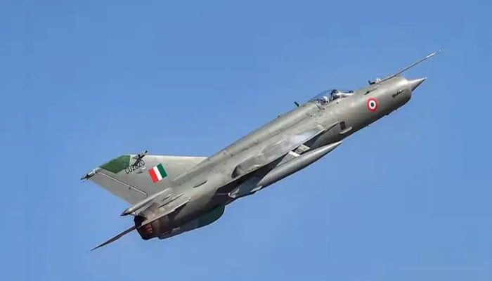 بھارت نے اڑتے تابوت مگ طیاروں سے جان چھڑالی