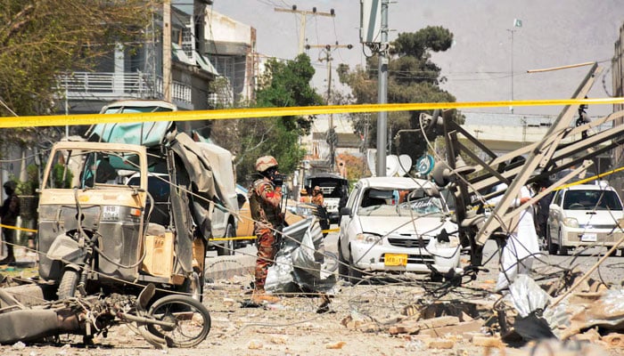کوئٹہ، بھارتی فتنہ الخوارج کا FC ہیڈکوارٹر پر خودکش حملہ، 12 شہید، 6 دہشت گرد مارے گئے