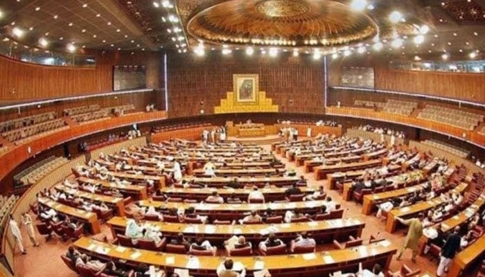 مذاکرات کے باوجود حالات نہ بدلے، PP کا قومی اسمبلی سے واک آؤٹ