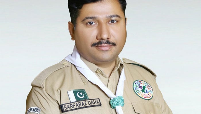ڈاکٹر ریاض کی تعیناتی کا نوٹیفکیشن کالعدم؛ سرفراز قمر ڈاہا بطور چیف کمشنر بوائے اسکاؤٹس بحال