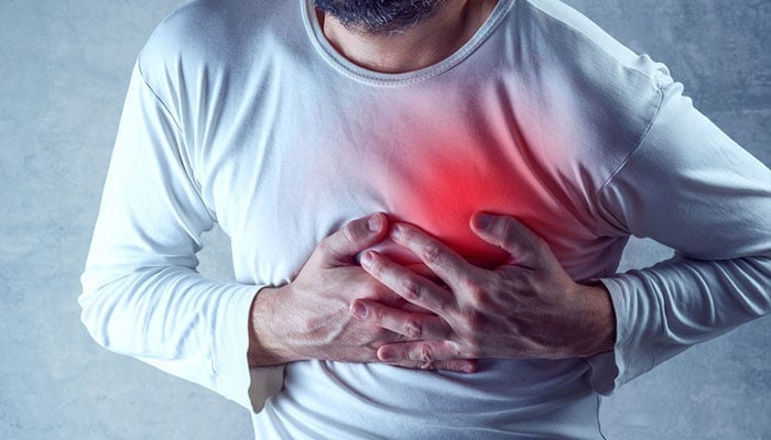 دل کا دورہ اور فالج اچانک نہیں پڑتا، قدیم سوچ چیلنج