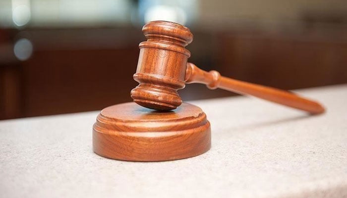 18 سال بعد خاتون سابقہ شوہر سے نان و نفقہ لینے میں کامیاب