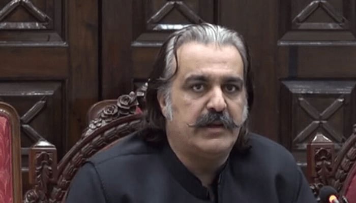 علی امین گنڈاپور کا استعفیٰ غائب، آئینی بحران کا خطرہ، سرکاری امور متاثر