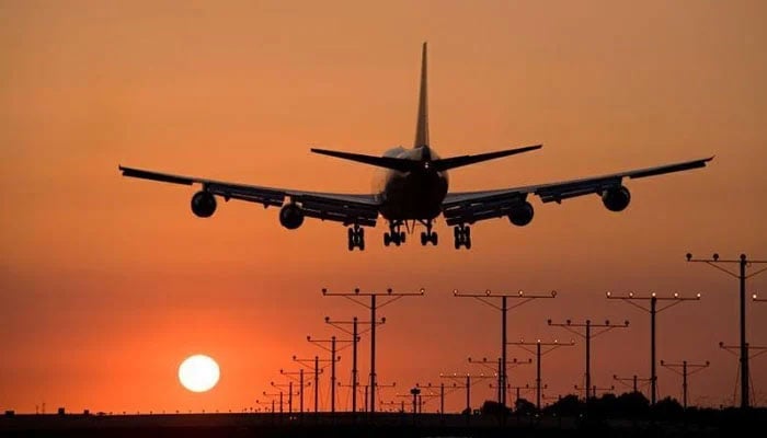 نجی ایئر لائن کی پروازوں میں 20 گھنٹے تک تاخیر