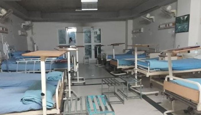 پاک،افغانستان جھڑپیں، کرم کے اسپتالوں میں ایمرجنسی نافذ