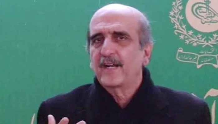 اکبر ایس بابر نے وفاق سے خیبر پختونخوا میں گورنر راج نافذ کرنے کا مطالبہ کردیا