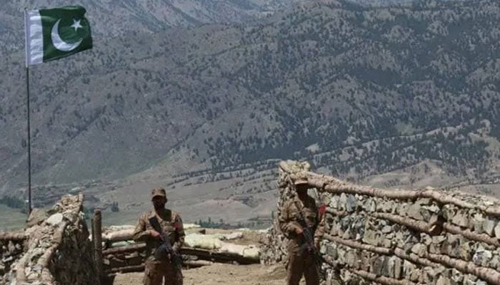 کرم میں افغان طالبان اور فتنہ الخوارج کی بلااشتعال فائرنگ، پاک فوج کا بھرپور جواب