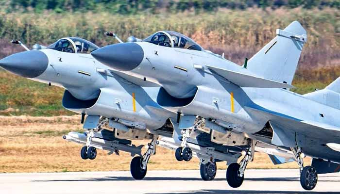 انڈونیشیا چین سے 9 ارب ڈالر مالیت کے لڑاکا طیارے خریدے گا