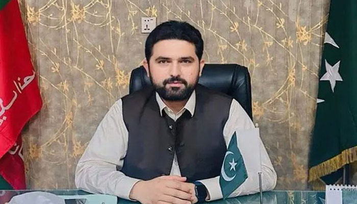 علاقے کلیئر ہوئے پھر دہشت گردوں کو کون لایا، سہیل آفریدی