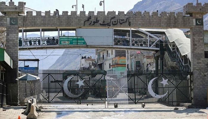 پاک افغان کشیدگی برقرار، تجارتی گزرگاہ طورخم آٹھویں روز بھی بند