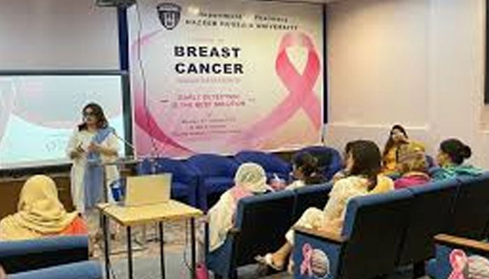 خواتین میں بریسٹ کینسر سے آگاہی اور بچاؤ کیلئے واک اور سیمینار کا انعقاد